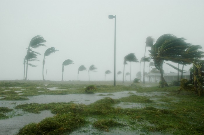  - hurricane_dennis-700x465